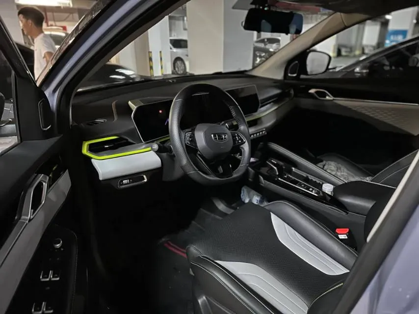 2022 Geely Coolray 1.5T 181HP L4 7DCT,autocango,china used car exporter,china ev exporter,chinese used car exporter,chinese used ev exporter