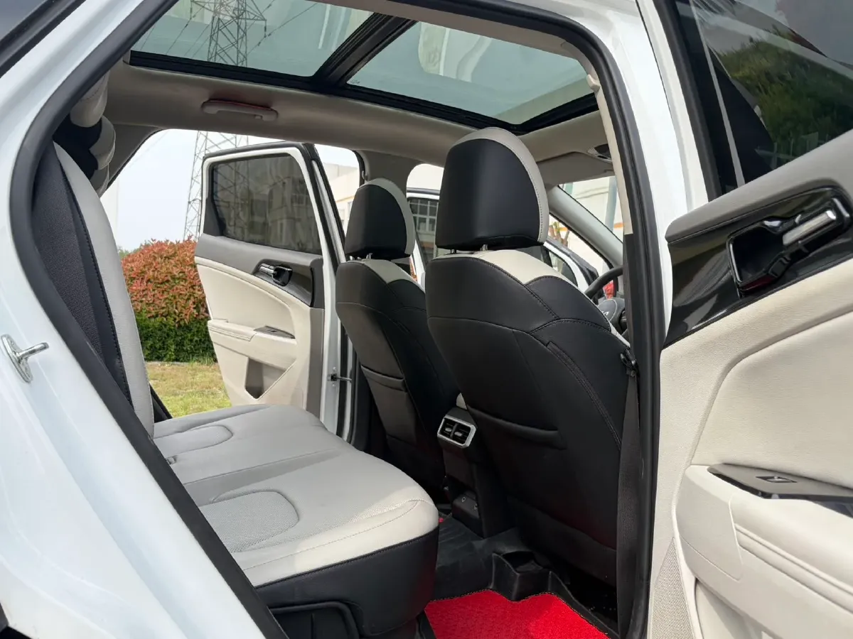 2023 Kia Sportage 1.5T 200HP L4 8AT,autocango,china used car exporter,china ev exporter,chinese used car exporter,chinese used ev exporter