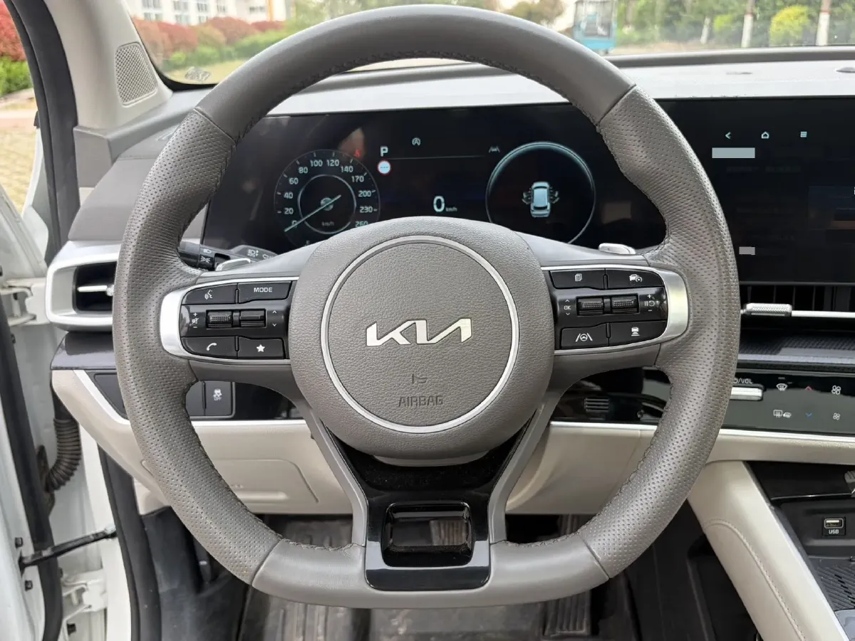 2023 Kia Sportage 1.5T 200HP L4 8AT,autocango,china used car exporter,china ev exporter,chinese used car exporter,chinese used ev exporter