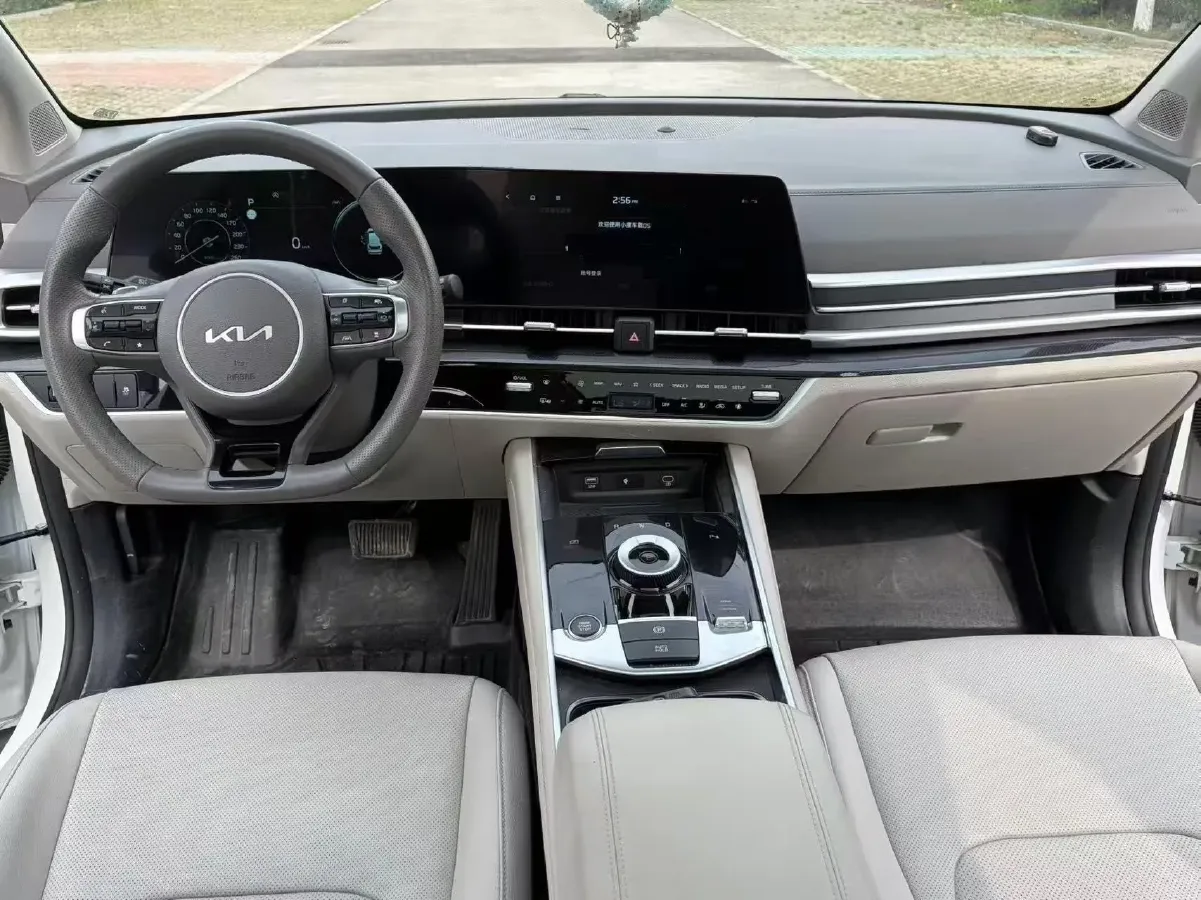 2023 Kia Sportage 1.5T 200HP L4 8AT,autocango,china used car exporter,china ev exporter,chinese used car exporter,chinese used ev exporter