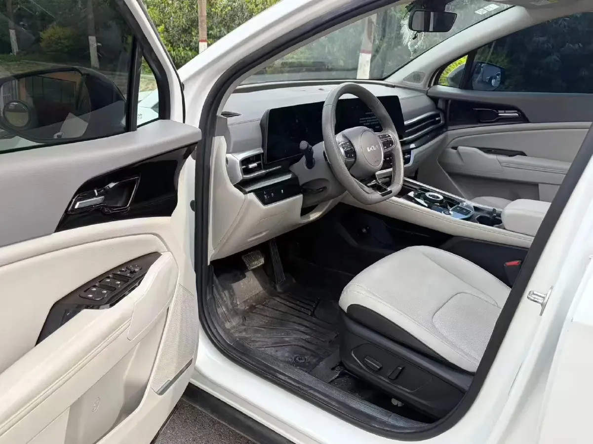 2023 Kia Sportage 1.5T 200HP L4 8AT,autocango,china used car exporter,china ev exporter,chinese used car exporter,chinese used ev exporter