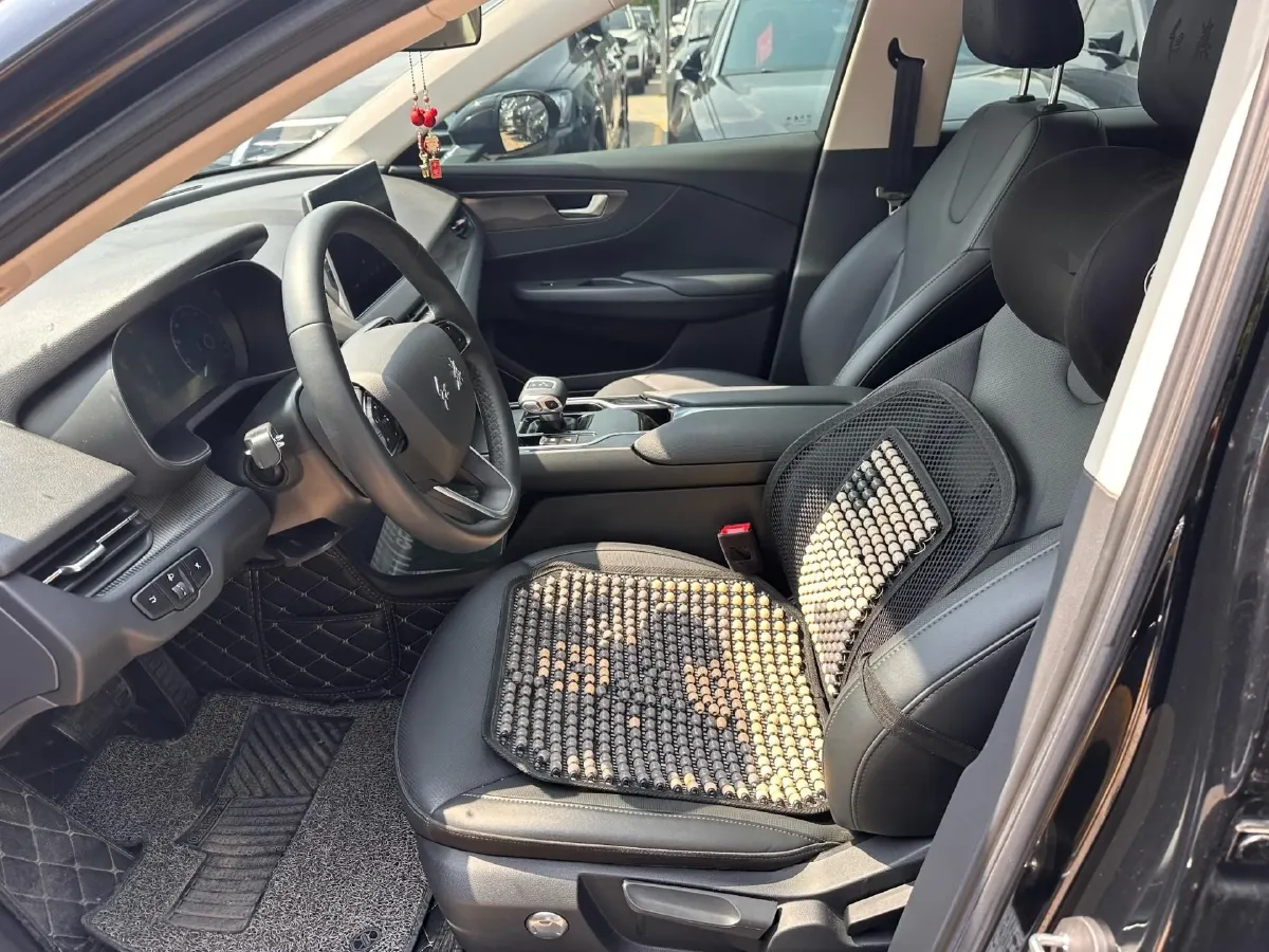 2022 HongQi E-QM5 BEV 54KWH,autocango,china used car exporter,china ev exporter,chinese used car exporter,chinese used ev exporter