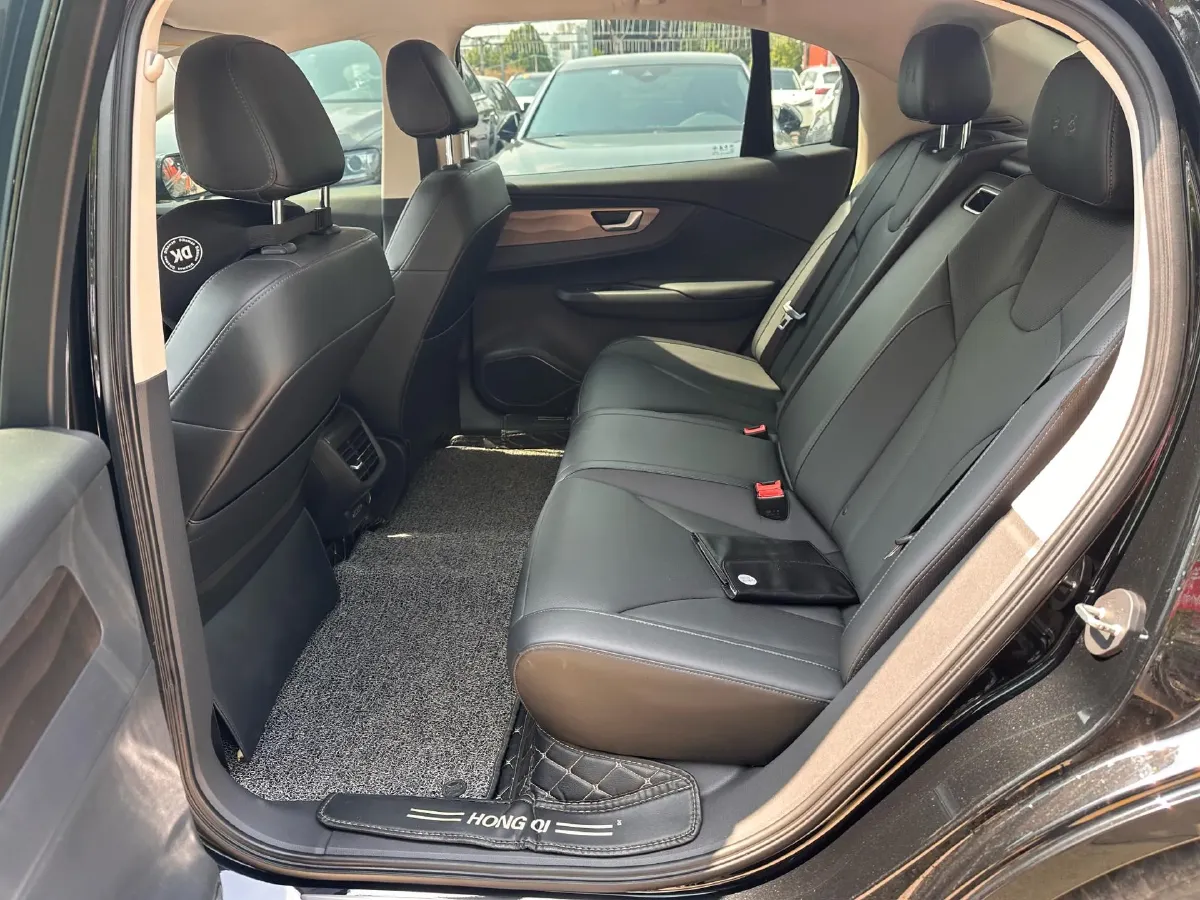 2022 HongQi E-QM5 BEV 54KWH,autocango,china used car exporter,china ev exporter,chinese used car exporter,chinese used ev exporter