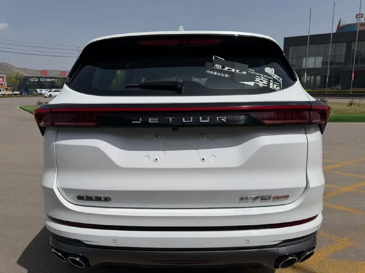 2021 Chery Tiggo 8 Plus 1.6T 197HP L4 7DCT,autocango,china used car exporter,china ev exporter,chinese used car exporter,chinese used ev exporter