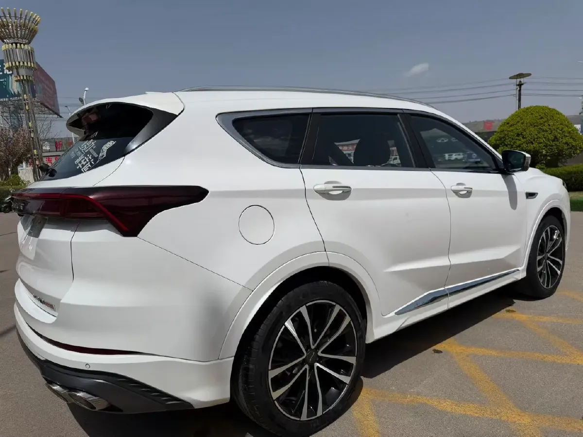 2021 Chery Tiggo 8 Plus 1.6T 197HP L4 7DCT,autocango,china used car exporter,china ev exporter,chinese used car exporter,chinese used ev exporter