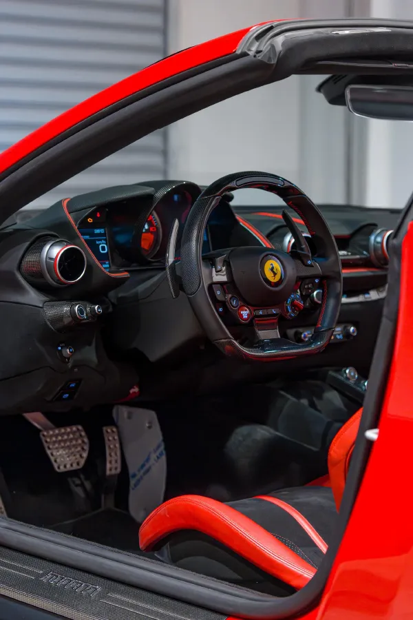 2020 Ferrari 812 6.5L 800HP V12 7DCT,autocango,china used car exporter,china ev exporter,chinese used car exporter,chinese used ev exporter