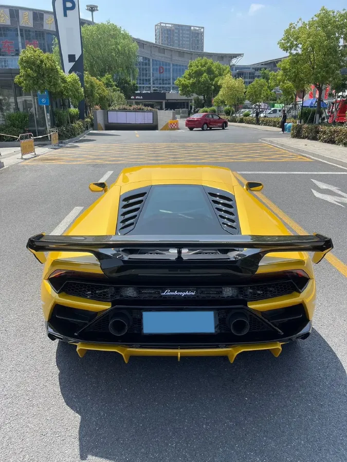 2020 Lamborghini Huracán 5.2L 611HP V10 7DCT,autocango,china used car exporter,china ev exporter,chinese used car exporter,chinese used ev exporter