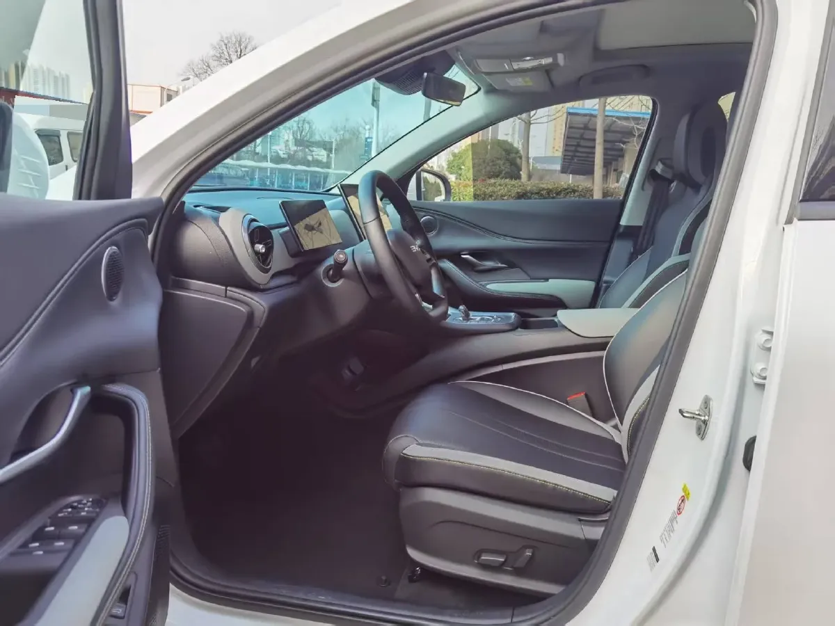 2025 BYD Sea Lion 05 DM-i 1.5L 101HP L4 E-CVT PHEV 12.9KWH,autocango,china used car exporter,china ev exporter,chinese used car exporter,chinese used ev exporter