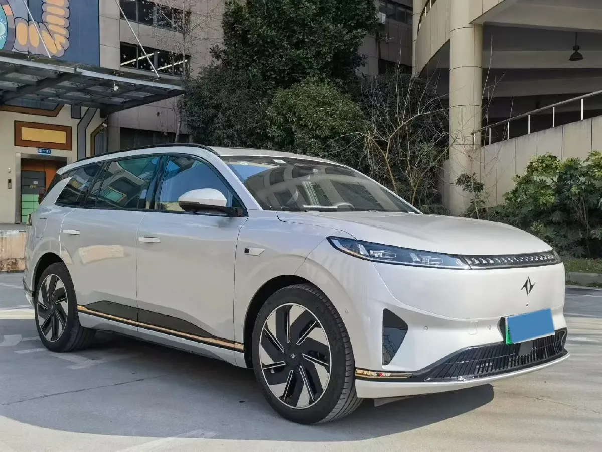 2024 DongFeng eπ eπ008 1.5T 147HP L4 REEV 34.32KWH,autocango,china used car exporter,china ev exporter,chinese used car exporter,chinese used ev exporter