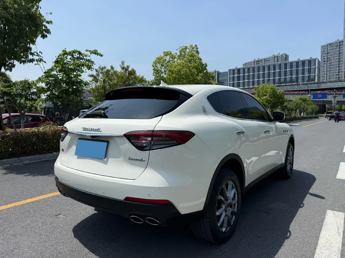 2021 Maserati Levante 3.0T 350HP V6 8AT,autocango,china used car exporter,china ev exporter,chinese used car exporter,chinese used ev exporter