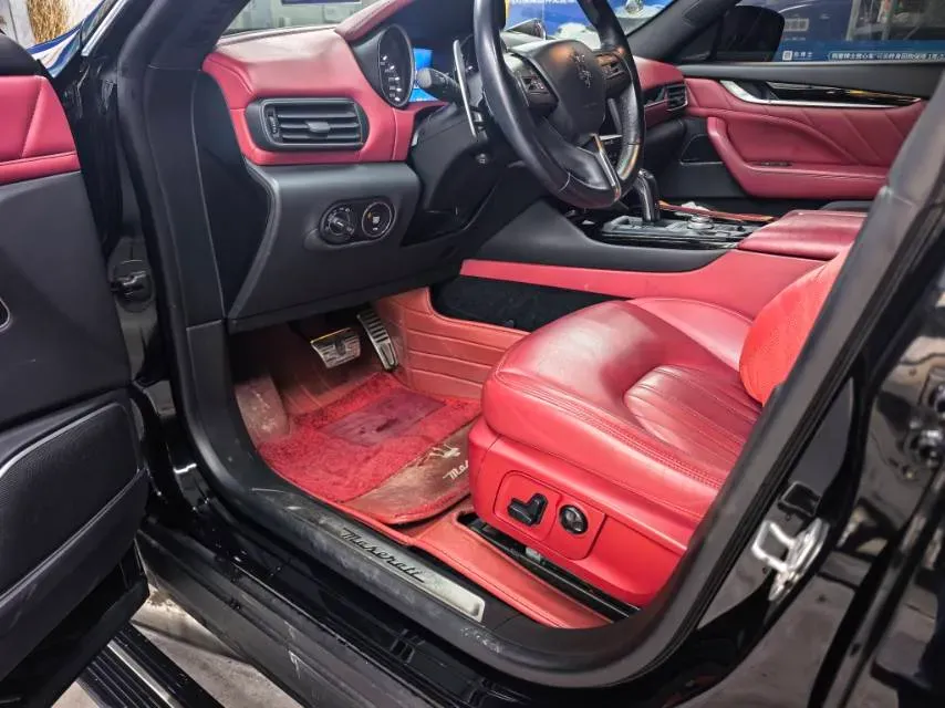 2019 Maserati Levante 3.0T 350HP V6 8AT,autocango,china used car exporter,china ev exporter,chinese used car exporter,chinese used ev exporter