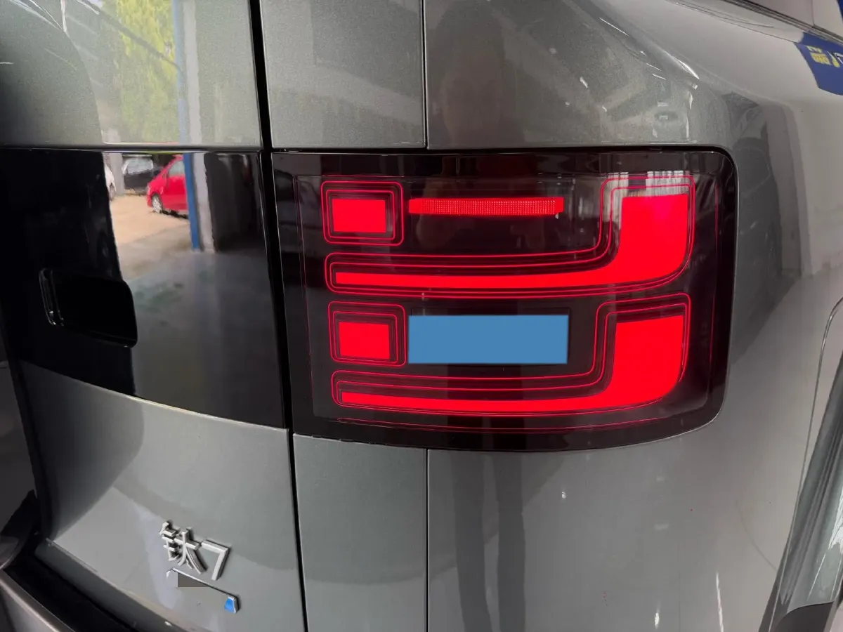 2025 FangChengBao Tai 7 1.5T 156HP L4 E-CVT PHEV,autocango,china used car exporter,china ev exporter,chinese used car exporter,chinese used ev exporter