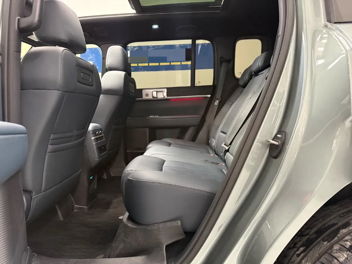 2025 FangChengBao Tai 7 1.5T 156HP L4 E-CVT PHEV,autocango,china used car exporter,china ev exporter,chinese used car exporter,chinese used ev exporter