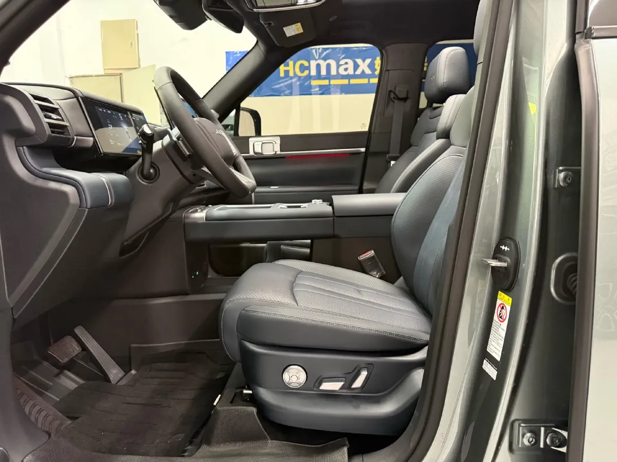 2025 FangChengBao Tai 7 1.5T 156HP L4 E-CVT PHEV,autocango,china used car exporter,china ev exporter,chinese used car exporter,chinese used ev exporter