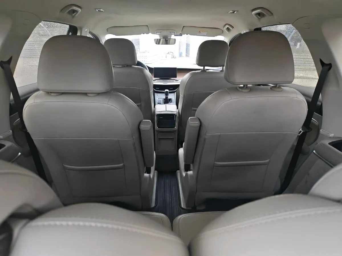 2021 Geely JiaJi 1.5T 177HP L3 6MT,autocango,china used car exporter,china ev exporter,chinese used car exporter,chinese used ev exporter