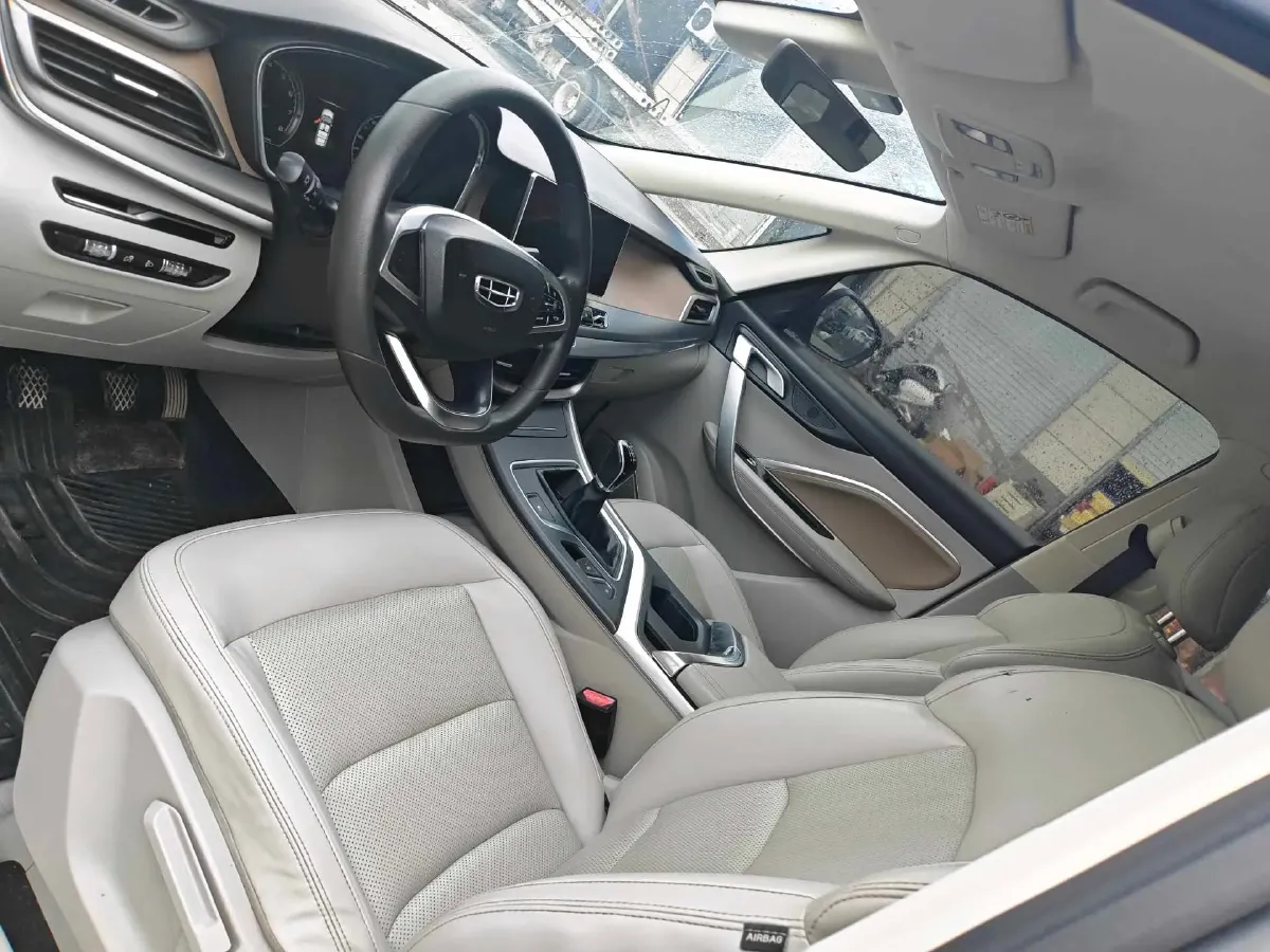 2021 Geely JiaJi 1.5T 177HP L3 6MT,autocango,china used car exporter,china ev exporter,chinese used car exporter,chinese used ev exporter