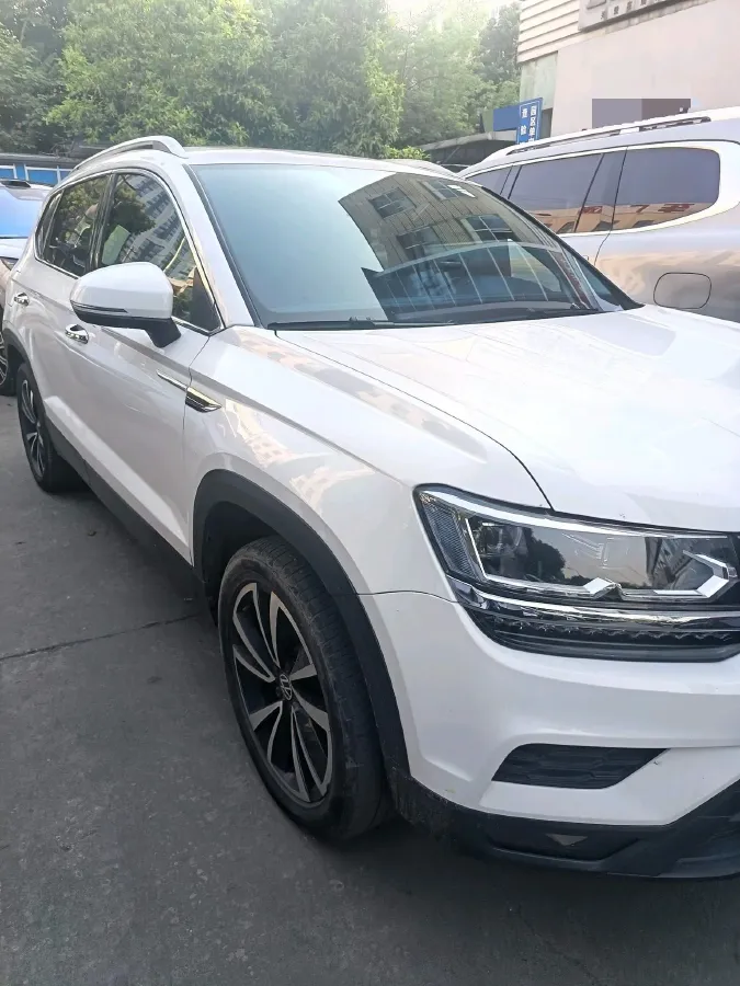 2021 Volkswagen Tharu 1.4T 150HP L4 7DCT,autocango,china used car exporter,china ev exporter,chinese used car exporter,chinese used ev exporter