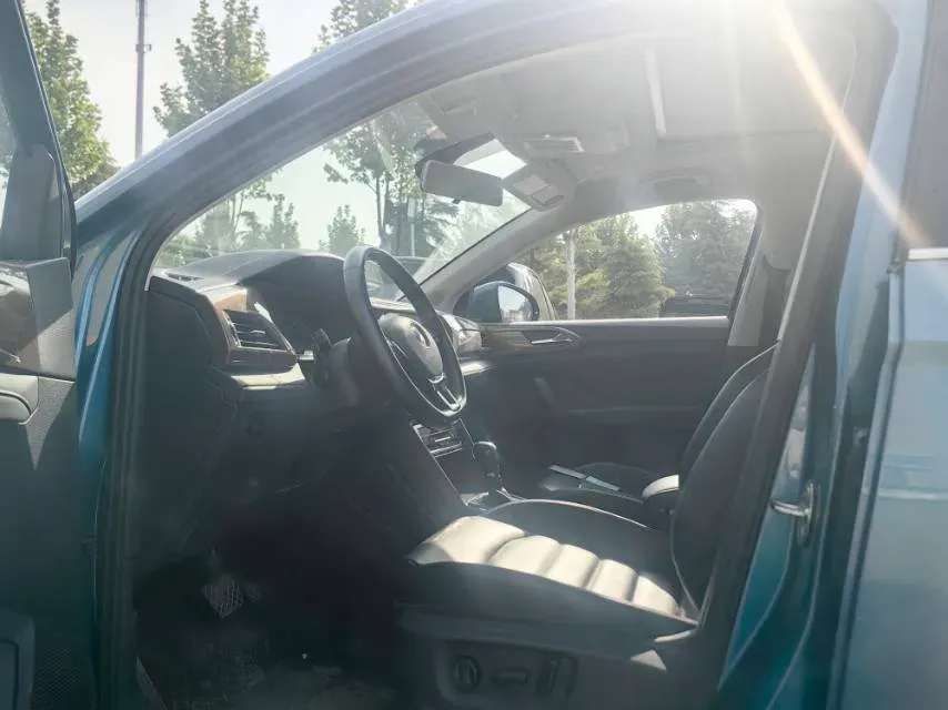 2021 Volkswagen Tharu 1.4T 150HP L4 7DCT,autocango,china used car exporter,china ev exporter,chinese used car exporter,chinese used ev exporter