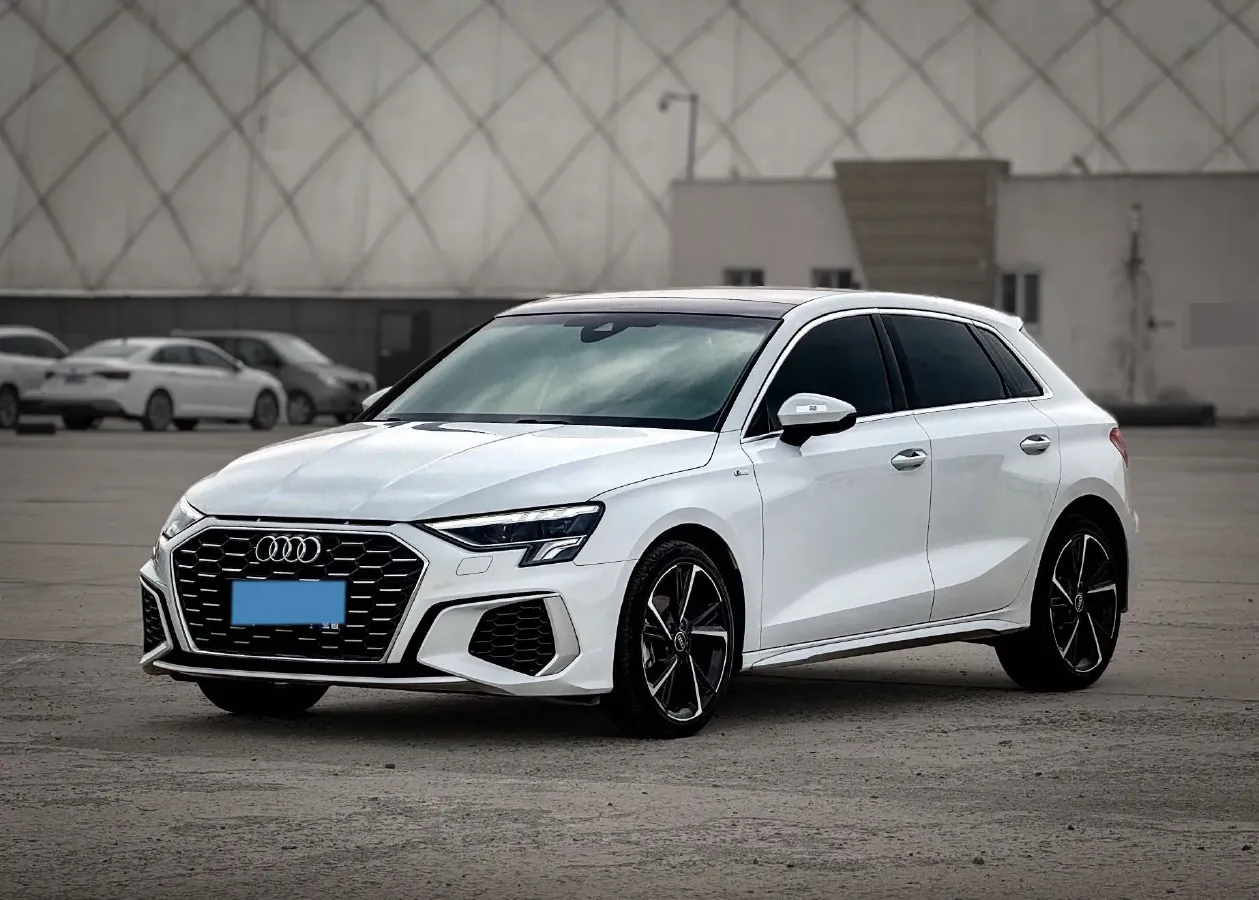 2022 Audi A3 1.4T 150HP L4 7DCT,autocango,china used car exporter,china ev exporter,chinese used car exporter,chinese used ev exporter