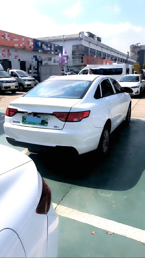 2022 Livan Maple 60s PRO BEV 52.56KWH,autocango,china used car exporter,china ev exporter,chinese used car exporter,chinese used ev exporter