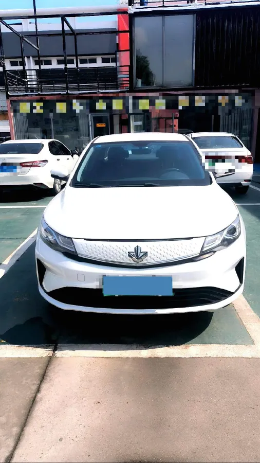 2022 Livan Maple 60s PRO BEV 52.56KWH,autocango,china used car exporter,china ev exporter,chinese used car exporter,chinese used ev exporter