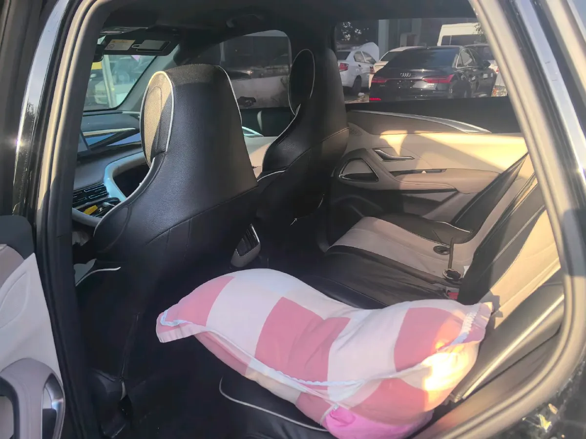 2024 BYD Song Pro 1.5L 110HP L4 E-CVT PHEV 12.9KWH,autocango,china used car exporter,china ev exporter,chinese used car exporter,chinese used ev exporter