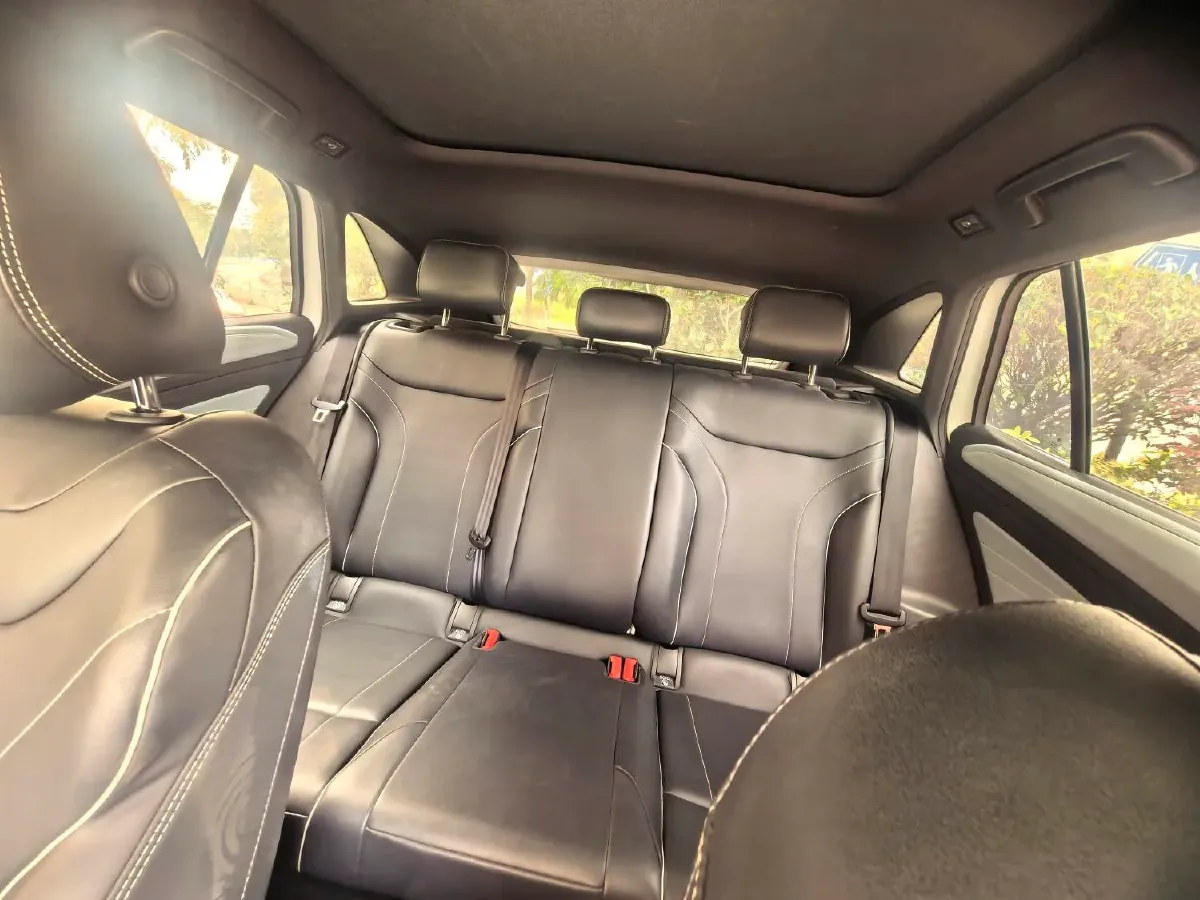 2023 Volkswagen ID.4 X BEV 52.8KWH,autocango,china used car exporter,china ev exporter,chinese used car exporter,chinese used ev exporter