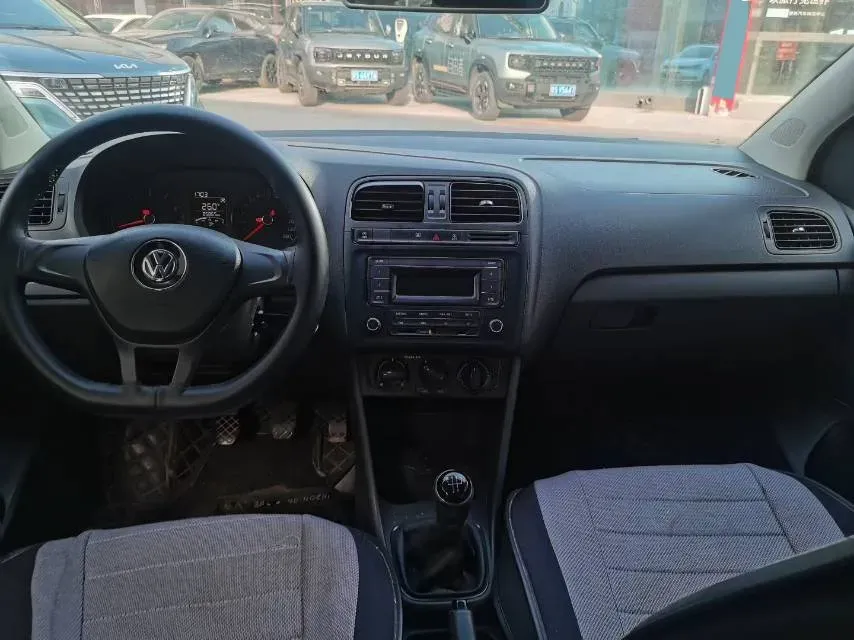 2018 ChangAn Eado 1.6L 128HP L4 5MT,autocango,china used car exporter,china ev exporter,chinese used car exporter,chinese used ev exporter