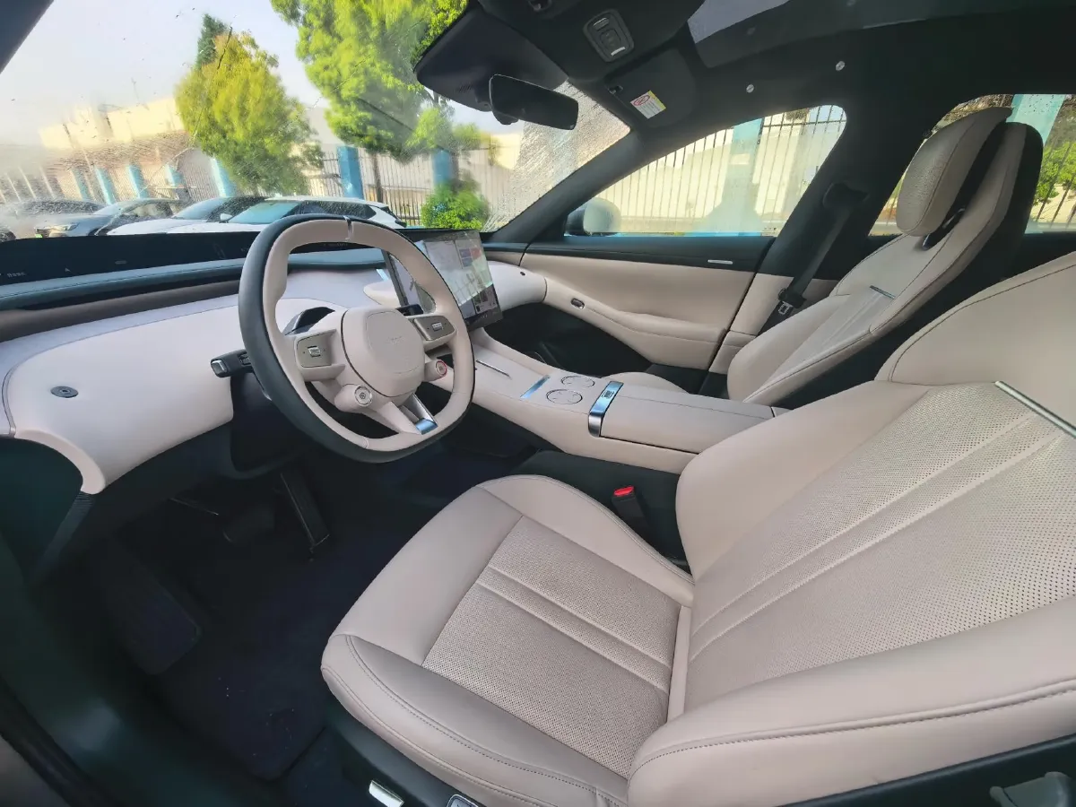 2025 MI YU7 BEV 96.3KWH,autocango,china used car exporter,china ev exporter,chinese used car exporter,chinese used ev exporter