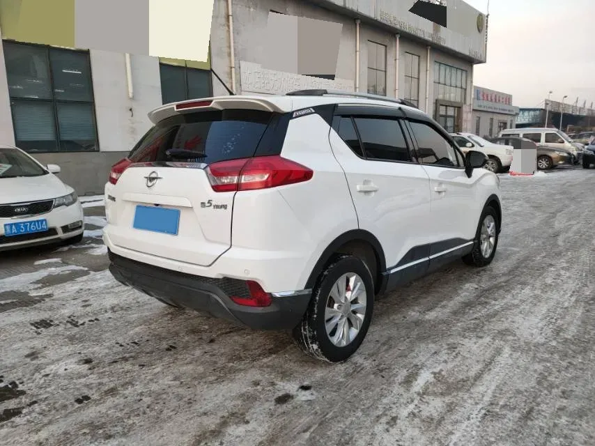 2018 HaiMa S5 Young Edition 1.6L 122HP L4 5MT,autocango,china used car exporter,china ev exporter,chinese used car exporter,chinese used ev exporter
