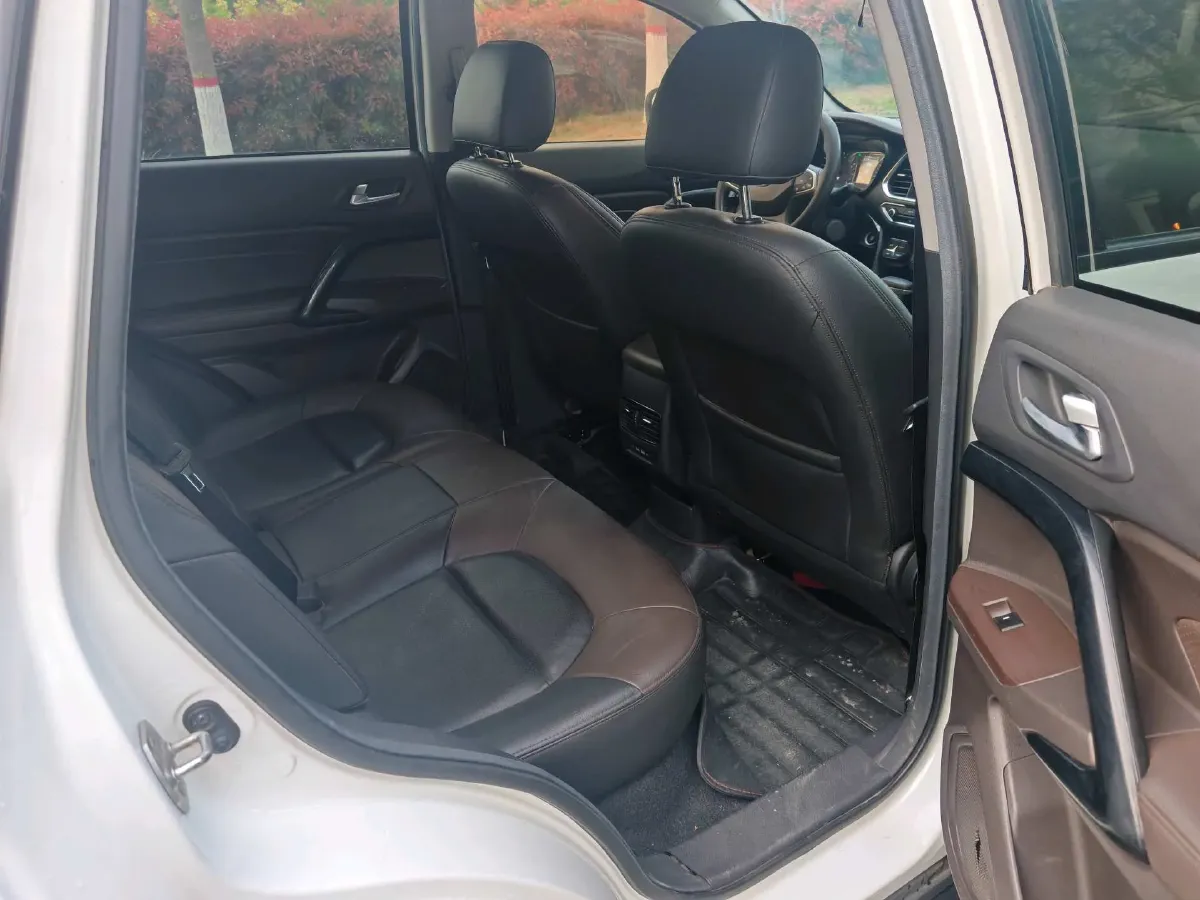 2017 GAC Trumpchi GS4 1.5T 152HP L4 6AT,autocango,china used car exporter,china ev exporter,chinese used car exporter,chinese used ev exporter