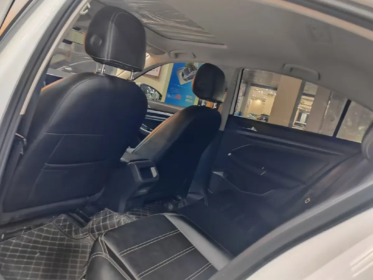 2023 Volkswagen Bora 1.5L 113HP L4 6AT,autocango,china used car exporter,china ev exporter,chinese used car exporter,chinese used ev exporter