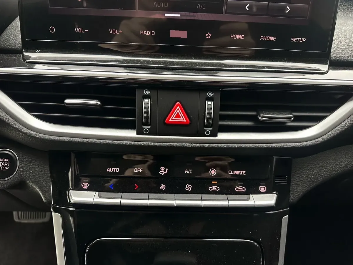 2021 Kia K3 1.5L 115HP L4 CVT,autocango,china used car exporter,china ev exporter,chinese used car exporter,chinese used ev exporter