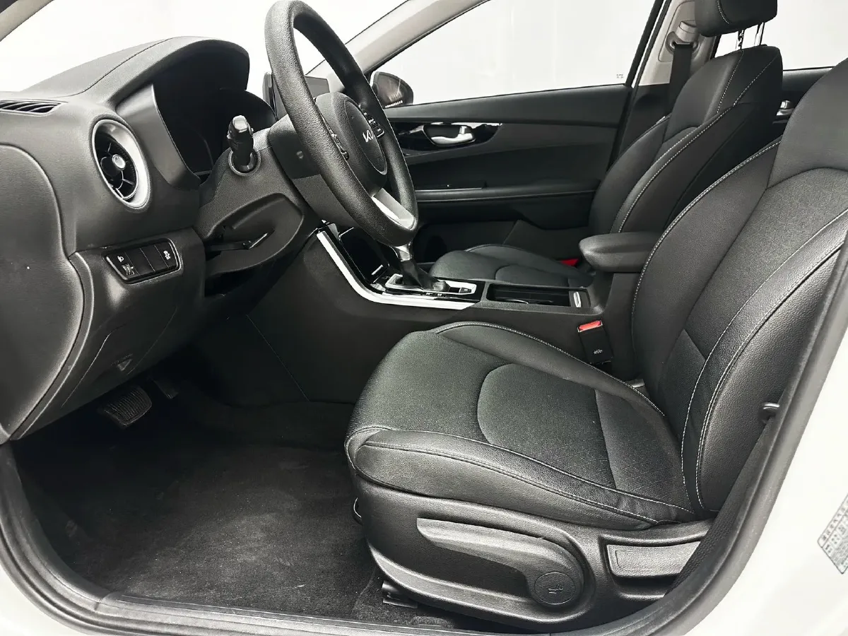 2021 Kia K3 1.5L 115HP L4 CVT,autocango,china used car exporter,china ev exporter,chinese used car exporter,chinese used ev exporter