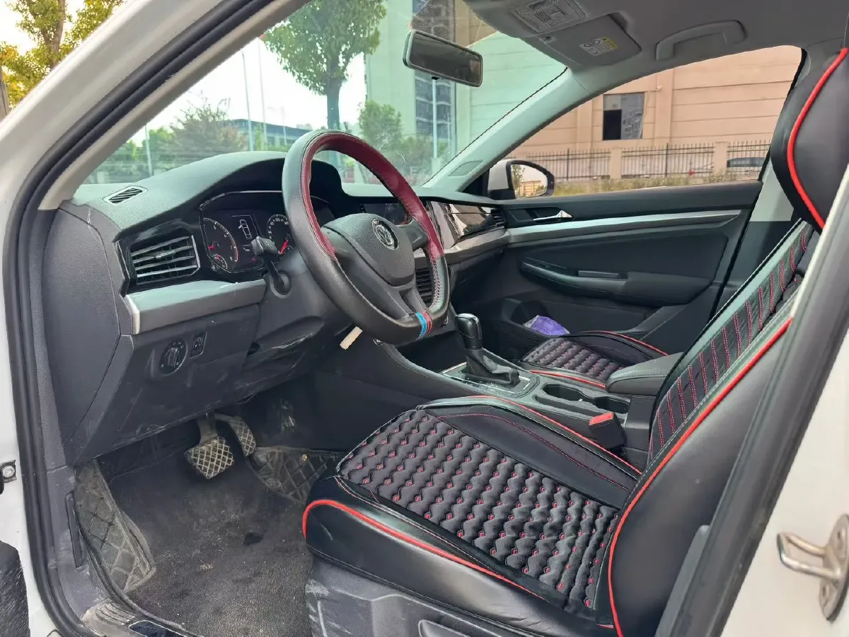 2020 Volkswagen Bora 1.5L 113HP L4 6AT,autocango,china used car exporter,china ev exporter,chinese used car exporter,chinese used ev exporter