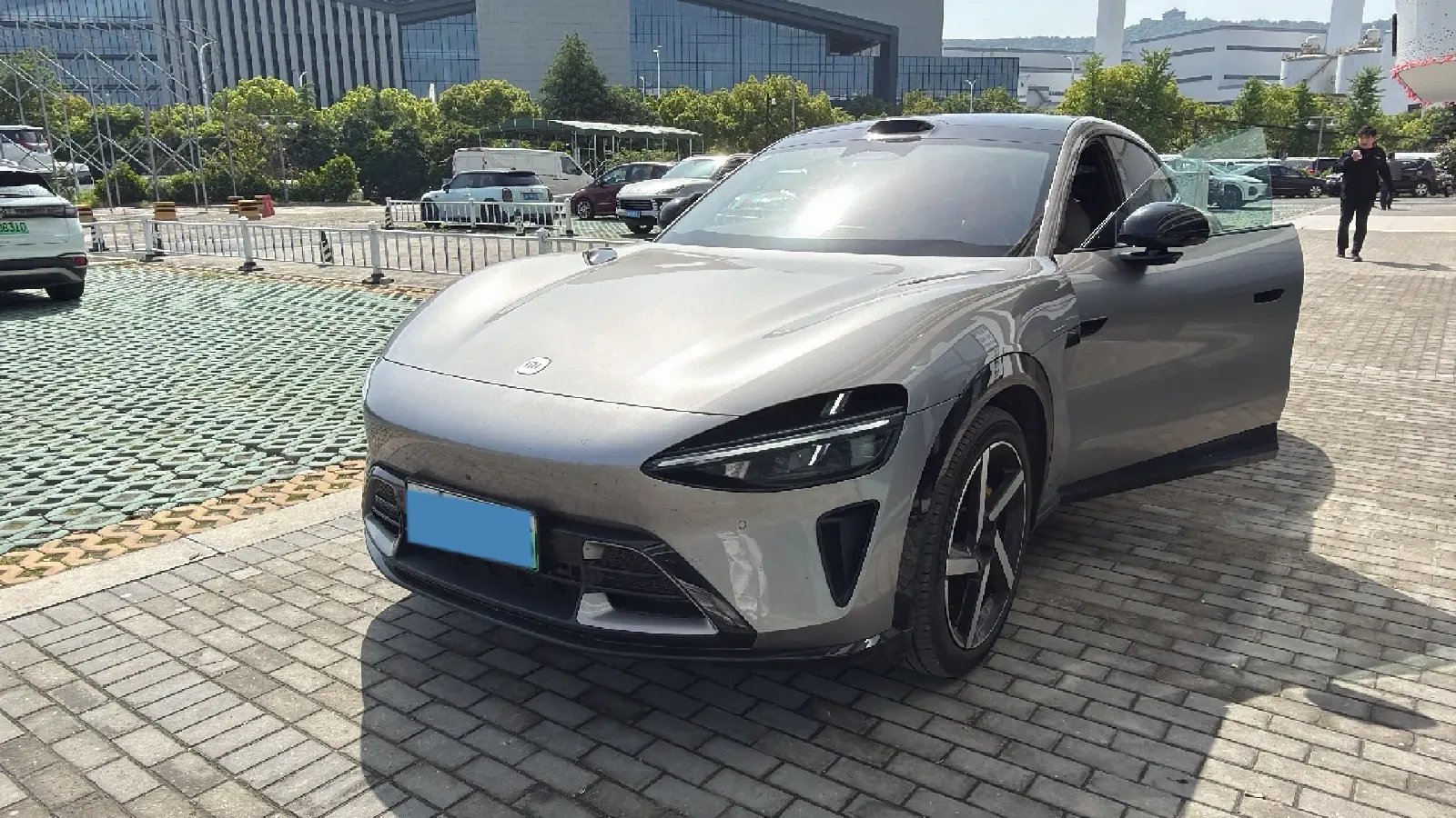 2025 MI YU7 BEV 101.7KWH,autocango,china used car exporter,china ev exporter,chinese used car exporter,chinese used ev exporter