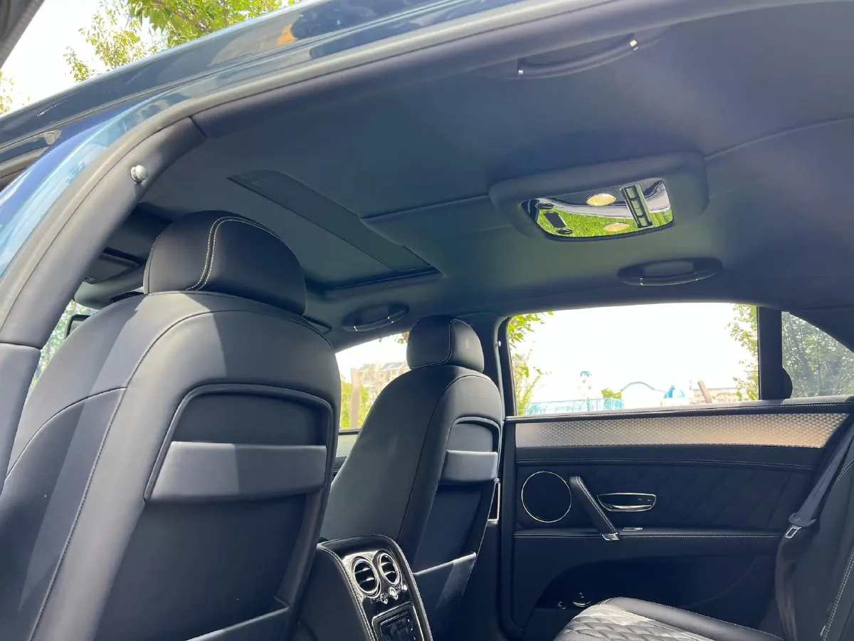 2017 Bentley Flying Spur 4.0T 507HP V8 8AT,autocango,china used car exporter,china ev exporter,chinese used car exporter,chinese used ev exporter