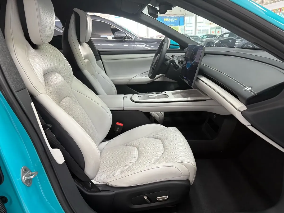 2024 MI SU7 BEV 73.6KWH,autocango,china used car exporter,china ev exporter,chinese used car exporter,chinese used ev exporter