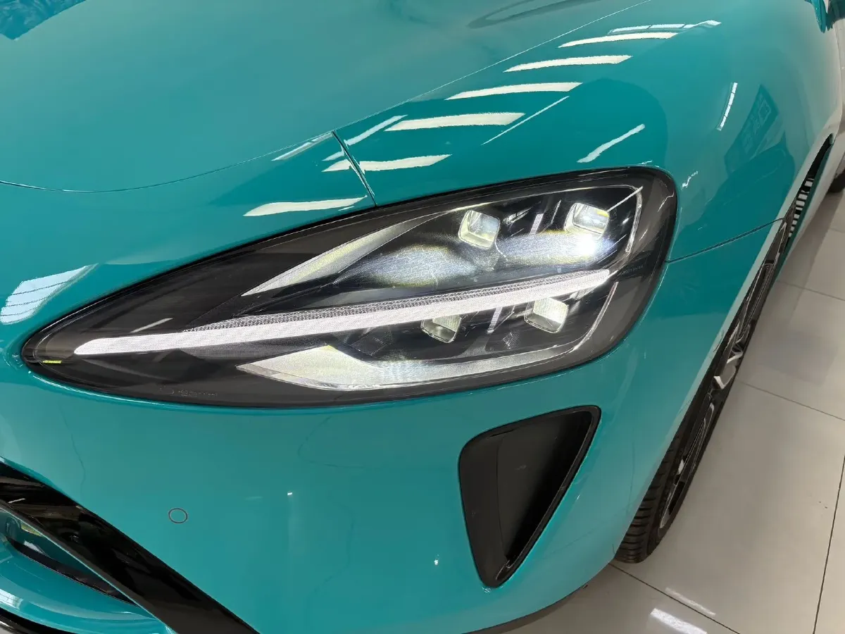 2024 MI SU7 BEV 73.6KWH,autocango,china used car exporter,china ev exporter,chinese used car exporter,chinese used ev exporter