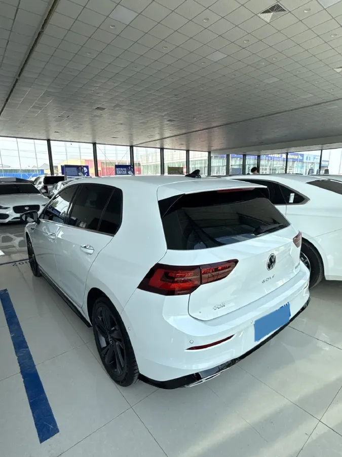 2023 Volkswagen Golf 1.4T 150HP L4 7DCT,autocango,china used car exporter,china ev exporter,chinese used car exporter,chinese used ev exporter
