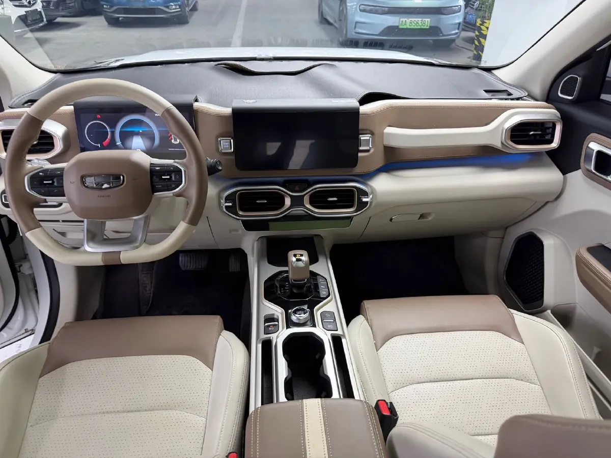 2020 Geely ICON 1.5T 177HP L3 7DCT,autocango,china used car exporter,china ev exporter,chinese used car exporter,chinese used ev exporter
