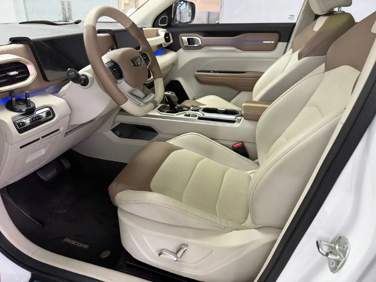 2020 Geely ICON 1.5T 177HP L3 7DCT,autocango,china used car exporter,china ev exporter,chinese used car exporter,chinese used ev exporter