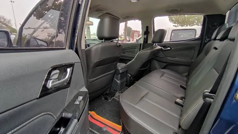 2019 Isuzu LingTuo 2.5T 129HP L4 6AT,autocango,china used car exporter,china ev exporter,chinese used car exporter,chinese used ev exporter