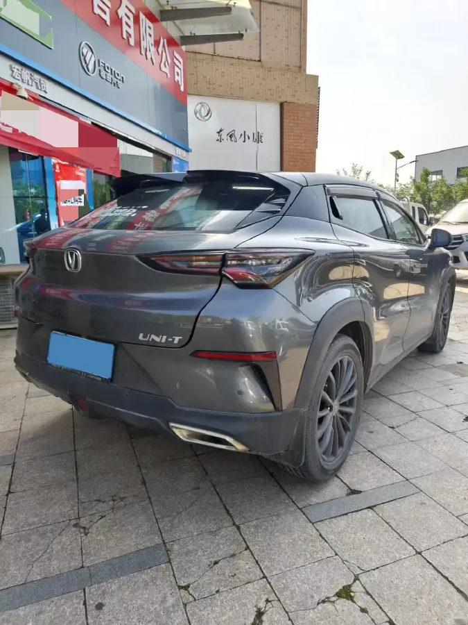 2021 ChangAn UNI-T 1.5T 180HP L4 7DCT,autocango,china used car exporter,china ev exporter,chinese used car exporter,chinese used ev exporter