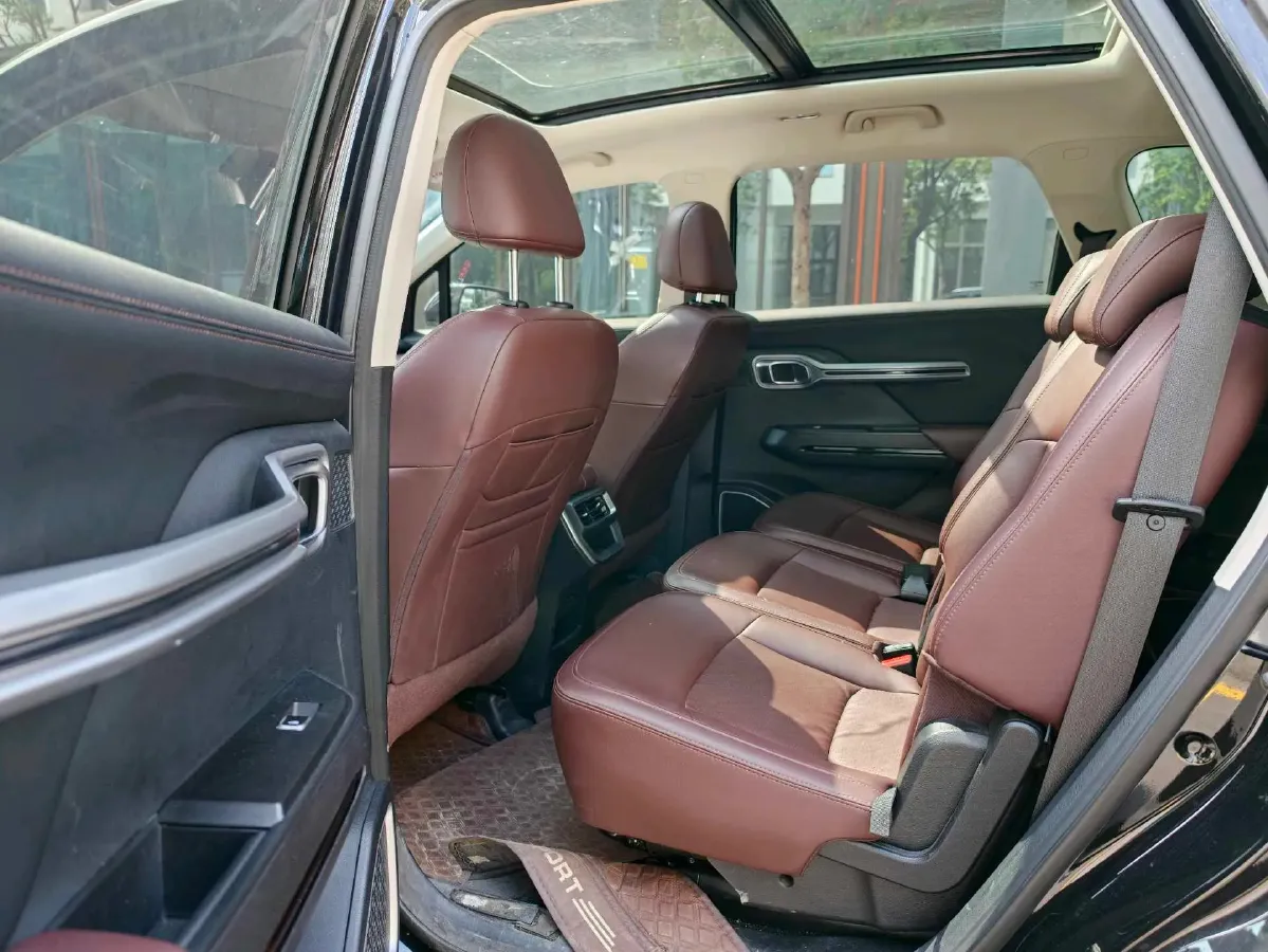 2022 Geely Okavango 1.8T 184HP L4 6AT,autocango,china used car exporter,china ev exporter,chinese used car exporter,chinese used ev exporter