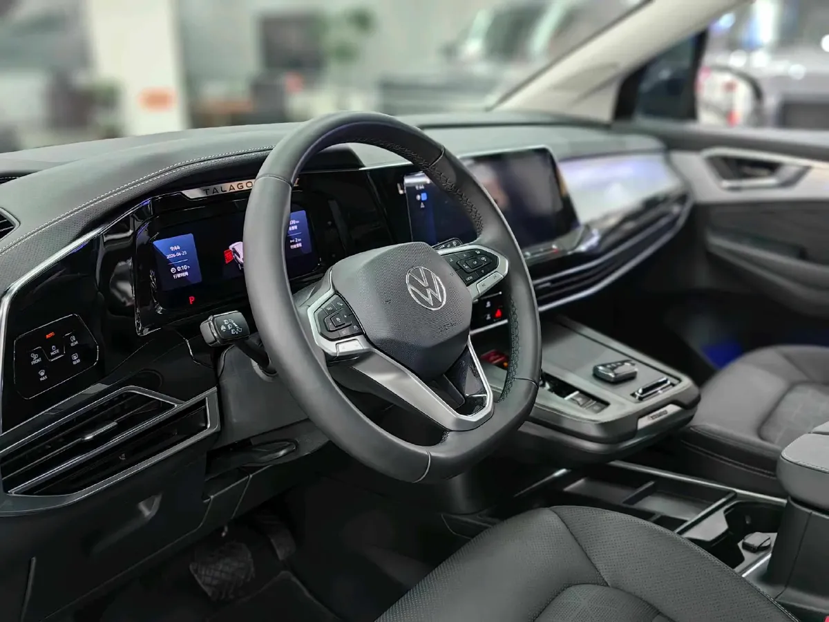 2024 Volkswagen Talagon 2.0T 220HP L4 7DCT,autocango,china used car exporter,china ev exporter,chinese used car exporter,chinese used ev exporter