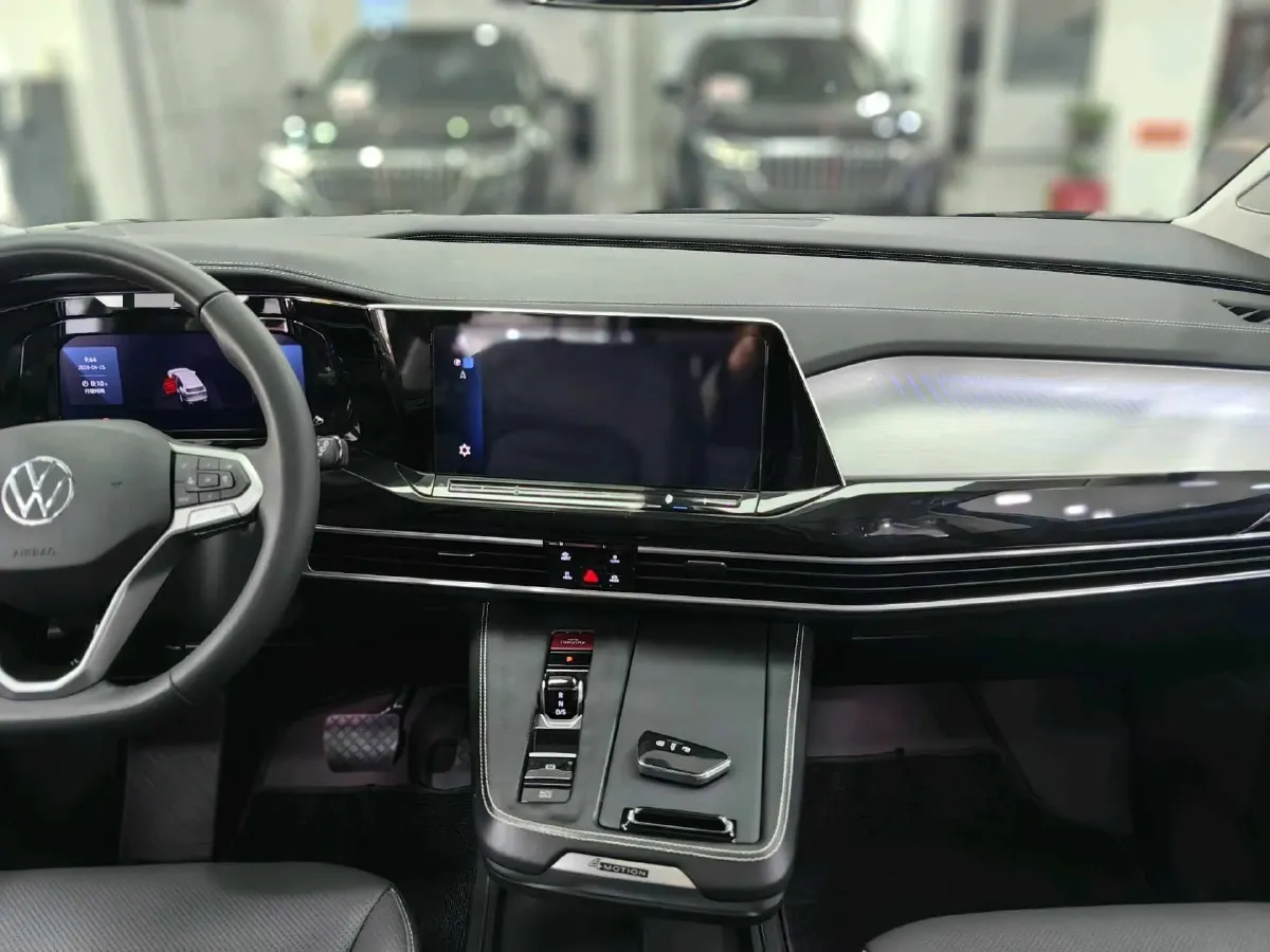 2024 Volkswagen Talagon 2.0T 220HP L4 7DCT,autocango,china used car exporter,china ev exporter,chinese used car exporter,chinese used ev exporter