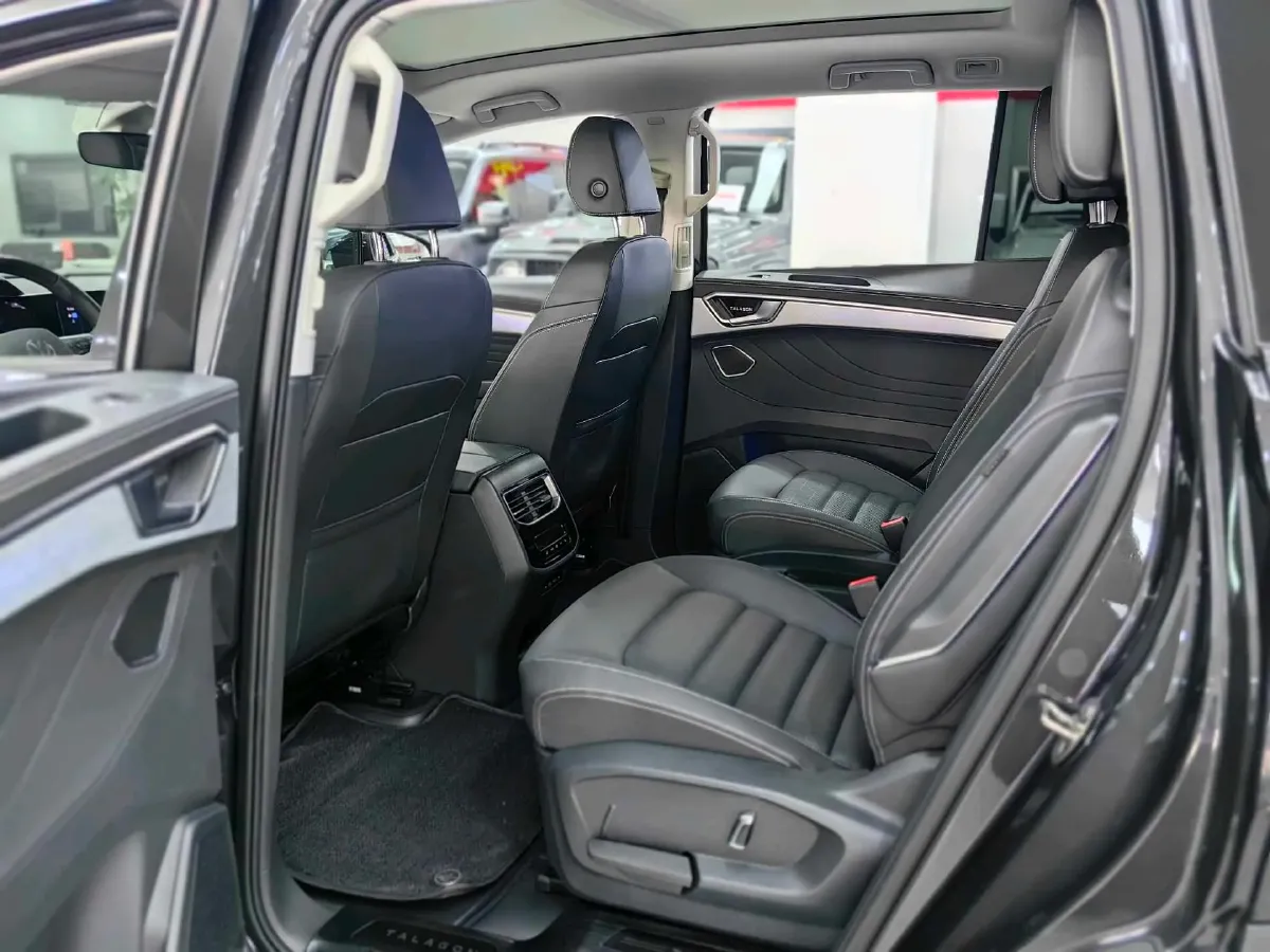 2024 Volkswagen Talagon 2.0T 220HP L4 7DCT,autocango,china used car exporter,china ev exporter,chinese used car exporter,chinese used ev exporter