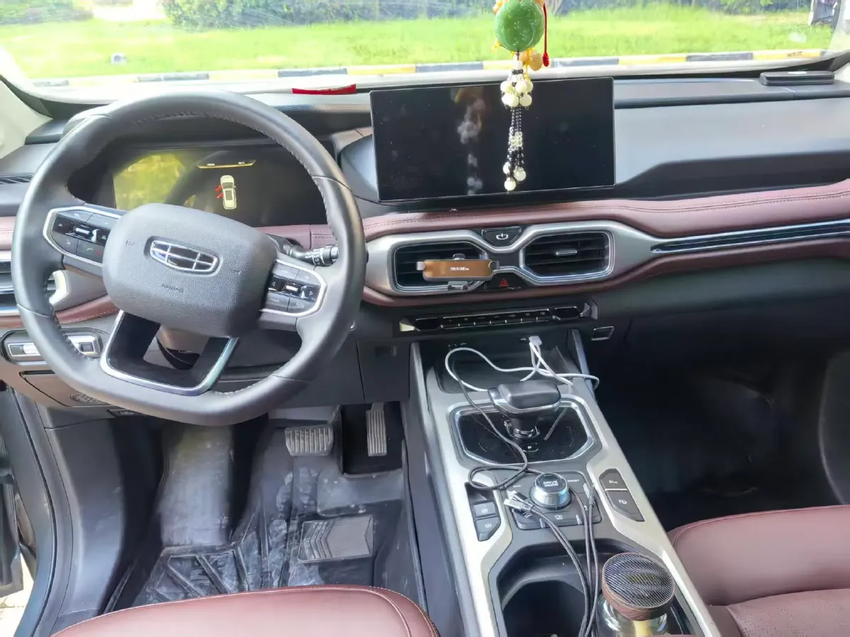 2022 Geely Okavango 1.8T 184HP L4 7DCT,autocango,china used car exporter,china ev exporter,chinese used car exporter,chinese used ev exporter