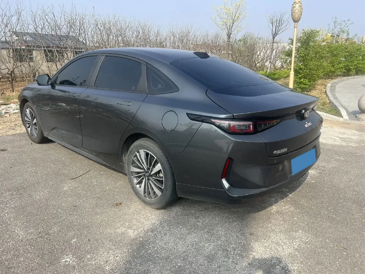 2024 ChangAn QiYuan A05 1.5L 110HP L4 E-CVT PHEV 9.07KWH,autocango,china used car exporter,china ev exporter,chinese used car exporter,chinese used ev exporter